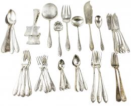 702 - CUBIERTOS DE PLATA DE FINALES DEL S.XIX