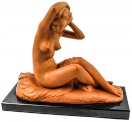786 - ESCULTURA EN TERRACOTA