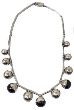 131 - GARGANTILLA DE MEJICO EN PLATA Y ÓNIX NEGRO