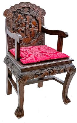 565  -  SILLÓN DE DESPACHO ORIENTAL DE MEDIADOS S.XX