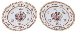 614  -  PAREJA DE PLATOS DE COMPAÑIA DE INDIAS 