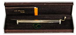 529 - PLUMA DUPONT