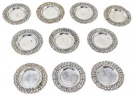 124  -  CONJUNTO DIEZ PEQUEÑOS PLATITOS EN PLATA ÚLTIMO CUARTO S.XX