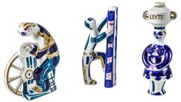 551 - TRES FIGURAS DE PORCELANA DE SARGADELOS