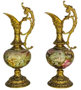 951  -  PAREJA DE JARRONES FRANCESES DE FINALES DEL S.XIX