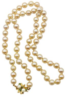171  -  COLLAR DE PERLAS AÑOS 50