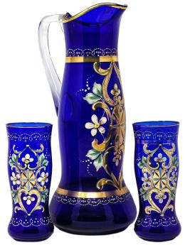57  -  JARRA Y DOS VASOS DE CRISTAL DEL PRIMER TERCIO DEL S.XX