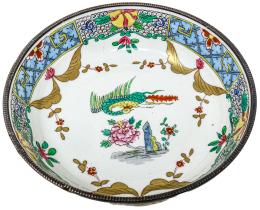 717  -  PLATO EN PORCELANA DE LA PRIMERA MITAD DE S. XX