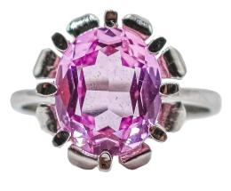 8 - ANILLO CON CUARZO ROSA