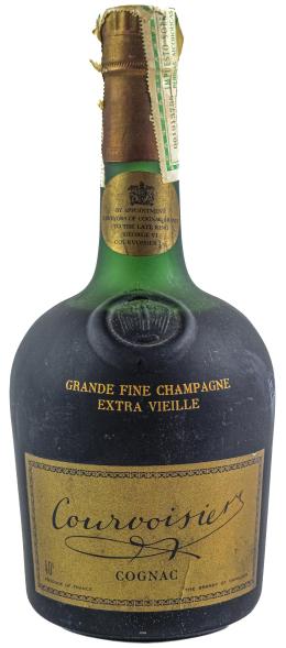 1110  -  BOTELLA DE COGNAC COURVOISIER