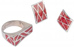 136 - ANILLO Y PENDIENTES CON CORAL ESPONJA