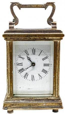 812 - PEQUEÑO RELOJ DE VIAJE