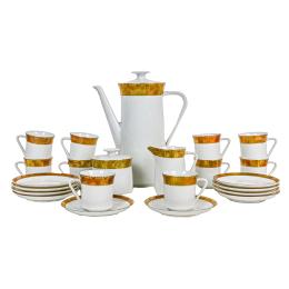 360  -  JUEGO DE CAFÉ EN PORCELANA DE LOS AÑOS 60