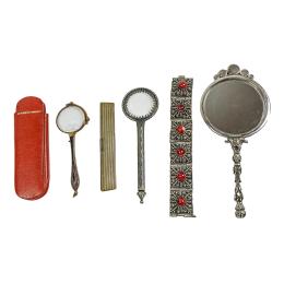 910  -  CONJUNTO DE OBJETOS VARIADOS DE LA SEGUNDA MITAD DE S. XX