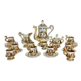 470 - JUEGO DE CAFÉ EN PORCELANA CAPODIMONTE ÚLTIMO TERCIO S.XX