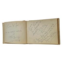 246  -  ÁLBUM DE AUTÓGRAFOS MEDIADOS SIGLO XX