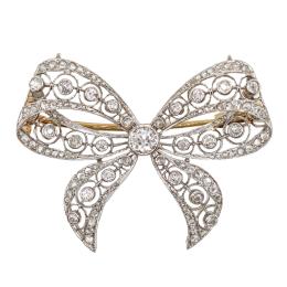 70  -  BROCHE COLGANTE LAZO AÑOS 20-30