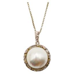 94  -  COLGANTE CON PERLA MABE