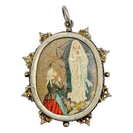 117 - MEDALLÓN DE PLATA DEL SIGLO XVIII