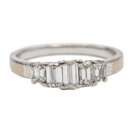 89 - ANILLO CON DIAMANTES TALLA RECTANGULAR