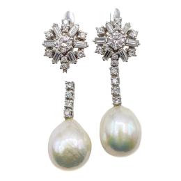 257 - PENDIENTES LARGOS CON BRILLANTES Y PERLA , AÑOS 60