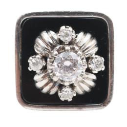 90 - ANILLO CON DIAMANTES Y ÓNIX