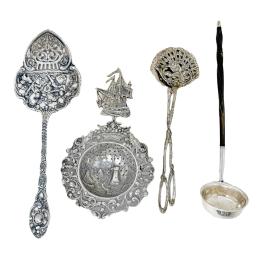 917  -  CONJUNTO DE PIEZAS EN PLATA