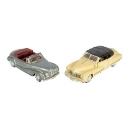 64 - DOS COCHES DE LOS AÑIOS 50