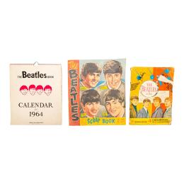 37 - CALENDARIO, ALBUM DE CROMOS Y SCRAP BOOK
