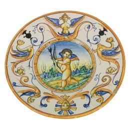 688  -  PLATO EN CERÁMICA ITALIANA DE PÉSARO PRIMERA MITAD S. XX
