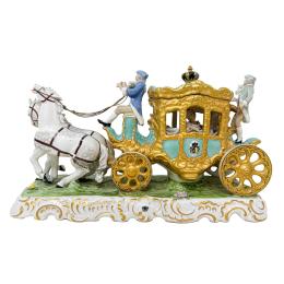 630  -  CARROZA IMPERIAL DE LOS AÑOS 40