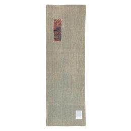 4  -  ALFOMBRA KILIM CON PIEZA DE TELA 