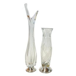 35 - DOS JARRONES EN CRISTAL Y PLATA DE MEDIADOS DEL SIGLO XX