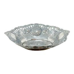 737  -  CENTRO DE MESA EN PLATA CON ALERO CALADO