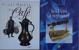 218  -  DOS LIBROS SOBRE OBJETOS ANTIGUOS Y DE COLECCIÓN.   