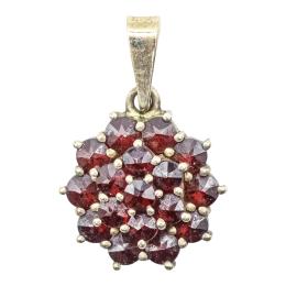 123 - COLGANTE CON GRANATES