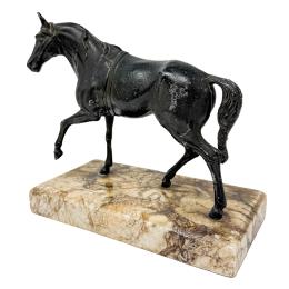 1012 - FIGURA DE CABALLO DEL PRIMER TERCIO DE SIGLO XX