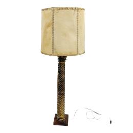 242  -  LÁMPARA DE PIE CON COLUMNA DEL S.XVI 
