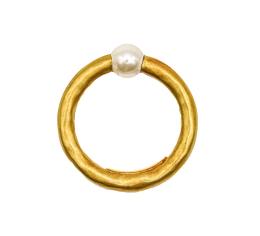 20  -  ANILLO CON PERLA DE CAPARROS