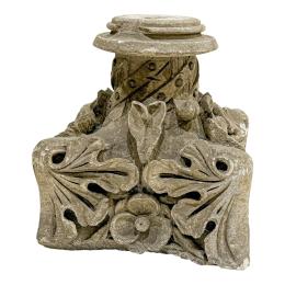 877  -  CAPITEL EN PIEDRA CIRCA 1900