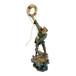897  -  FIGURA EN ESTUCO POLICROMADO DE PRINCIPIOS DE S. XX