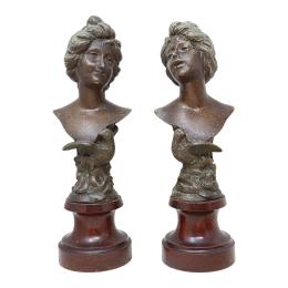 1019 - PAREJA DE BUSTOS FEMENINOS DE FLES S.XIX