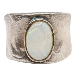 101 - ANILLO DE PLATA CON ÓPALO