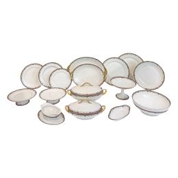 545 - VAJILLA DE PORCELANA DE LIMOGES 
