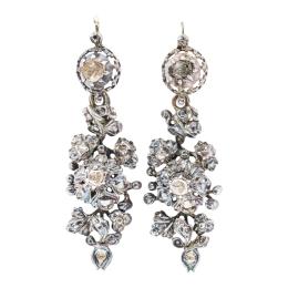 117 - PENDIENTES CON DIAMANTES DEL S.XIX