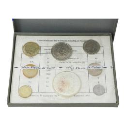 477 - OCHO MONEDAS FRANCESAS DE 1973