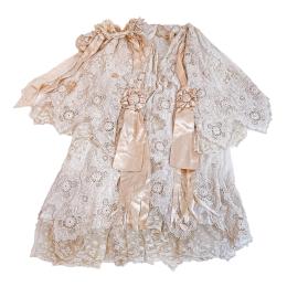 987 - VESTIDO DE ACRISTIANAR DEL PRIMER TERCIO S.XX