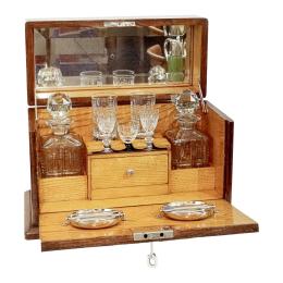 1059 - CAJA LICORERA INGLESA DE FINALES DEL S.XIX