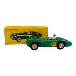 272 - COCHE DINKY TOYS DE LA CASA MECCANO. MEDIADOS S.XX