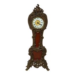 945 - RELOJ DE SOBREMESA EN MINIATURA, MEDIADOS S.XX 